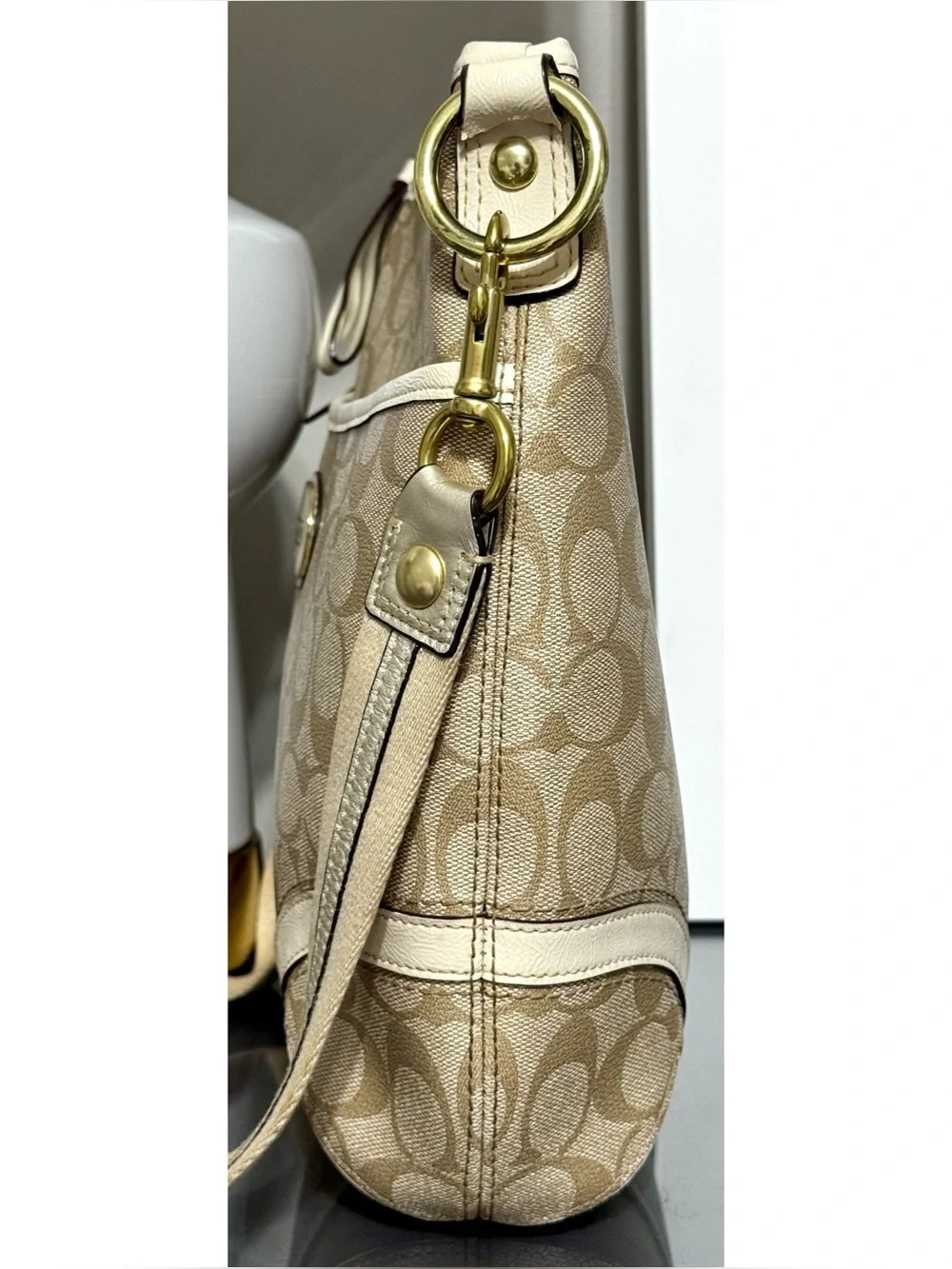 COACH Peyton Signature F19823 Convertible Hobo Shoulder/Crossbody Bag